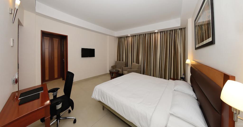 Poppys Anukula Residency Vellore Cameră foto