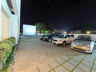Poppys Anukula Residency Vellore Exterior foto